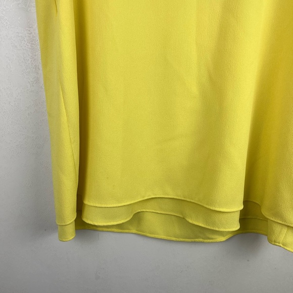 Banana Republic Yellow Sleeveless Blouse Scoop Neck Medium - Picture 3 of 9